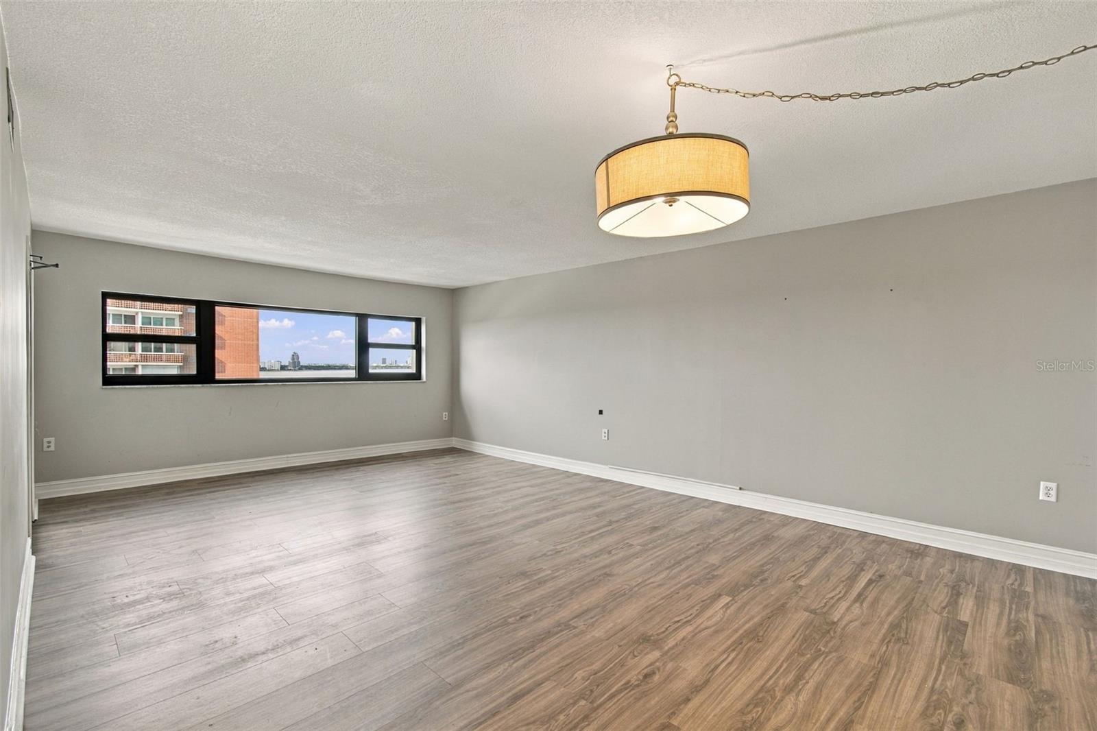 4141 BAYSHORE BLVD #1106