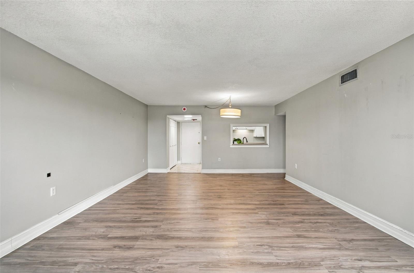 4141 BAYSHORE BLVD #1106