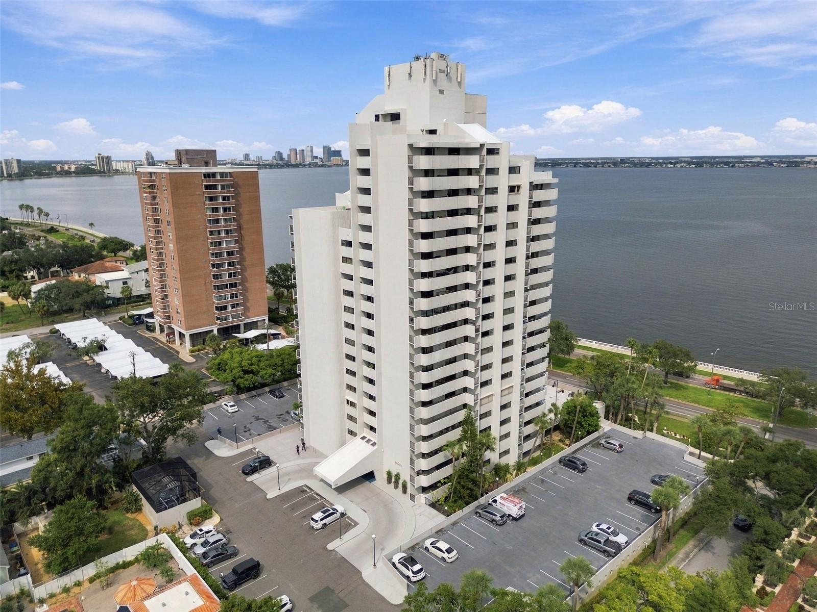 4141 BAYSHORE BLVD #1106