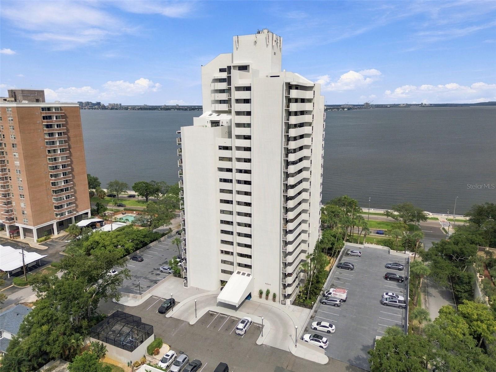 4141 BAYSHORE BLVD #1106