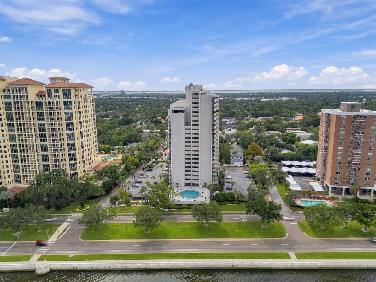 4141 BAYSHORE BLVD #1106