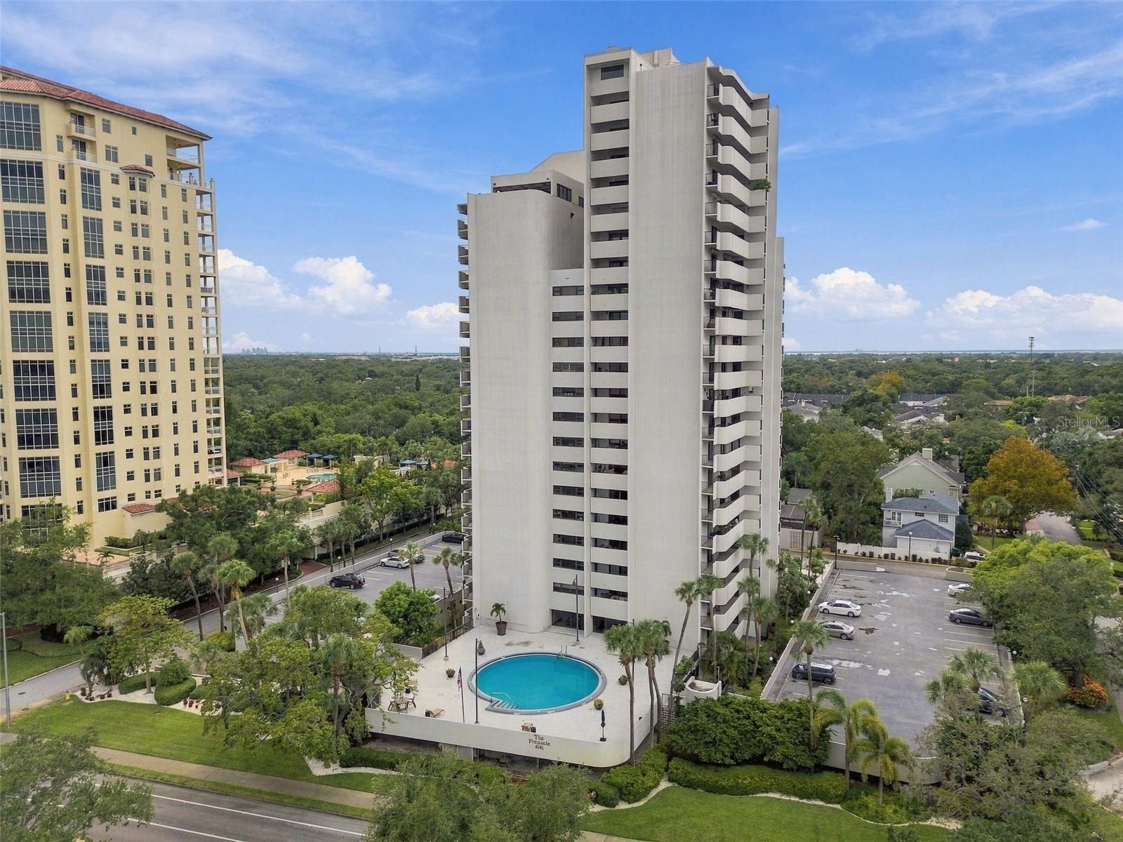 4141 BAYSHORE BLVD #1106