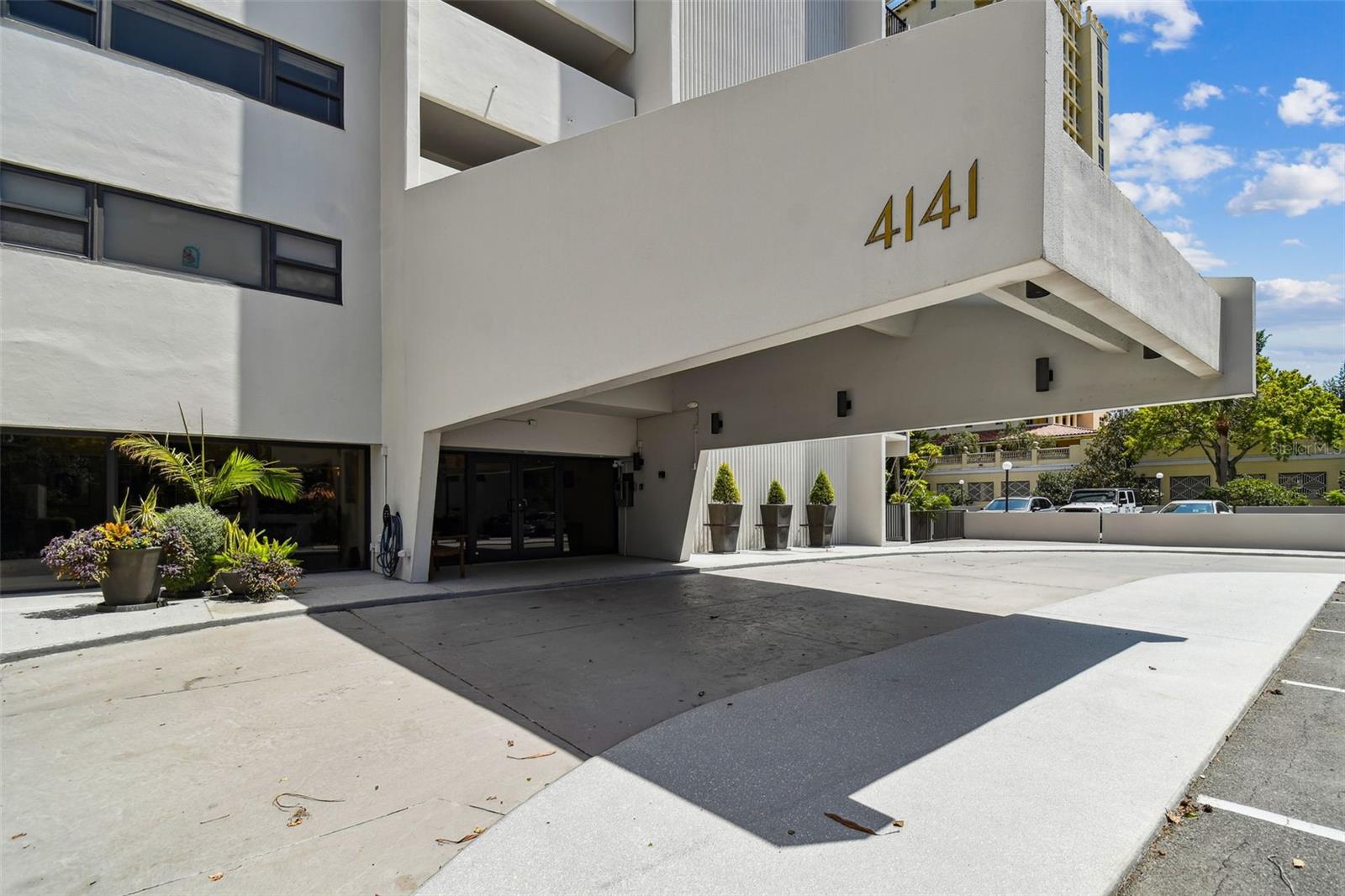 4141 BAYSHORE BLVD #1106