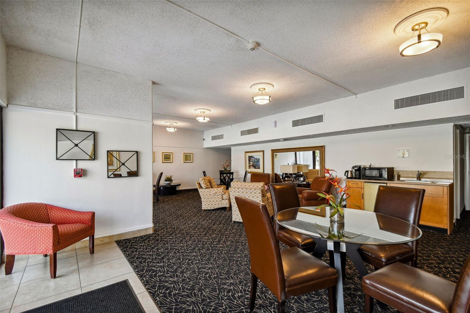 4141 BAYSHORE BLVD #1106