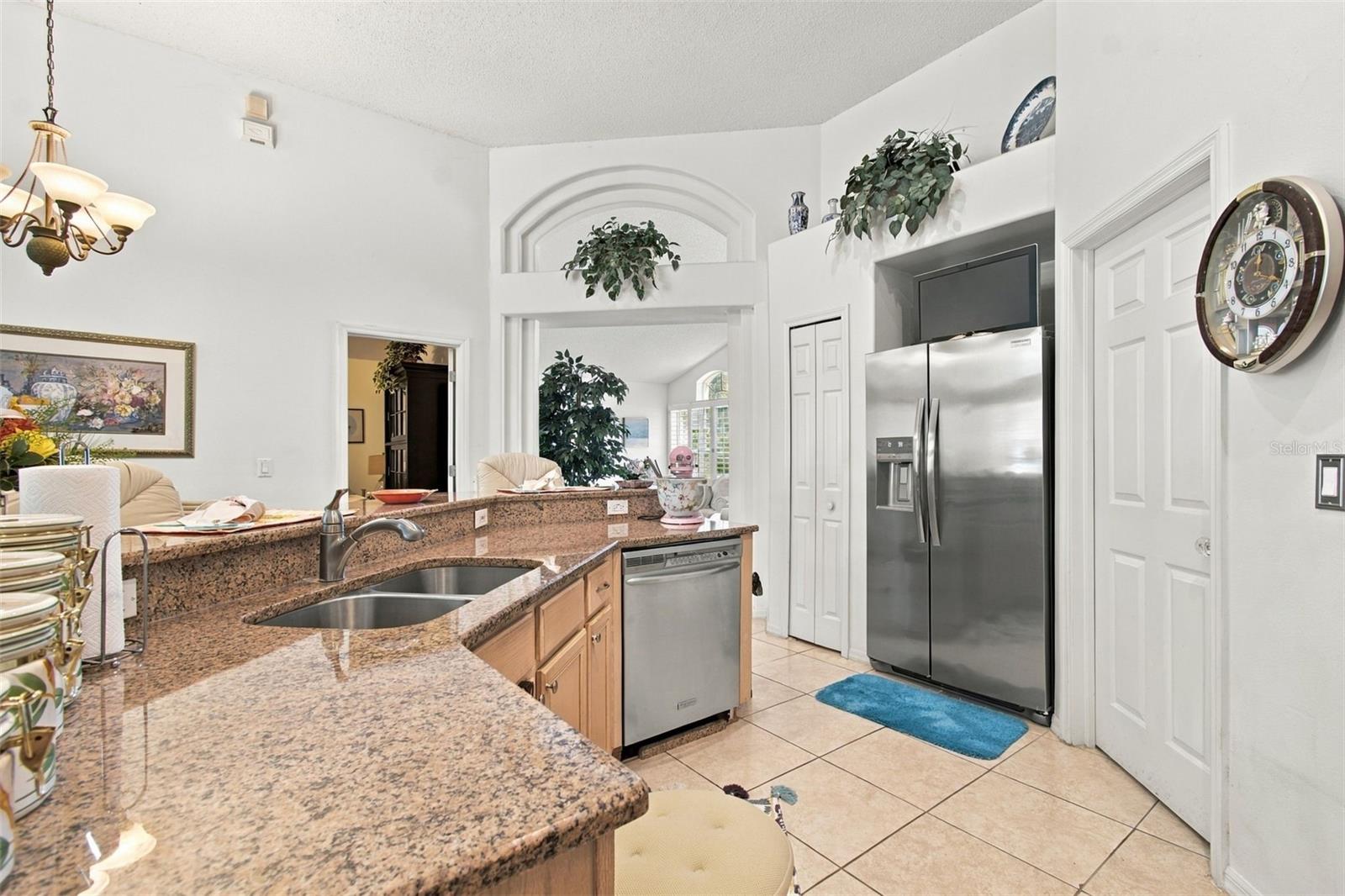 19014 SILVERBROOK DR