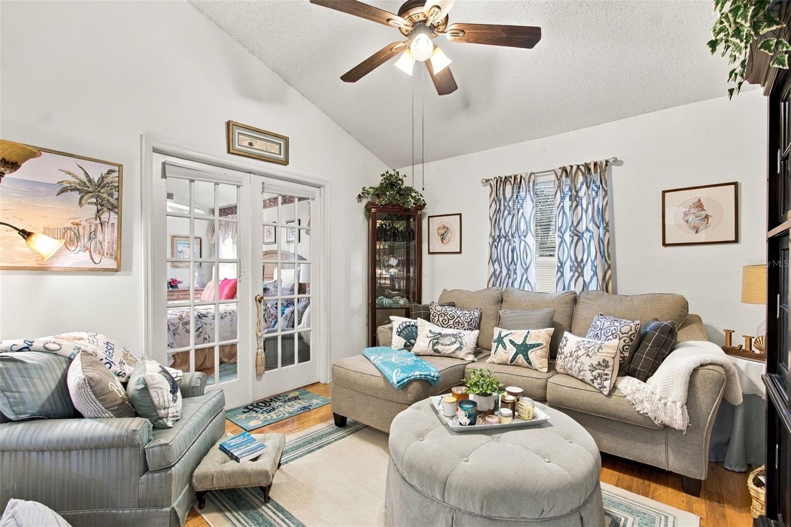 19014 SILVERBROOK DR