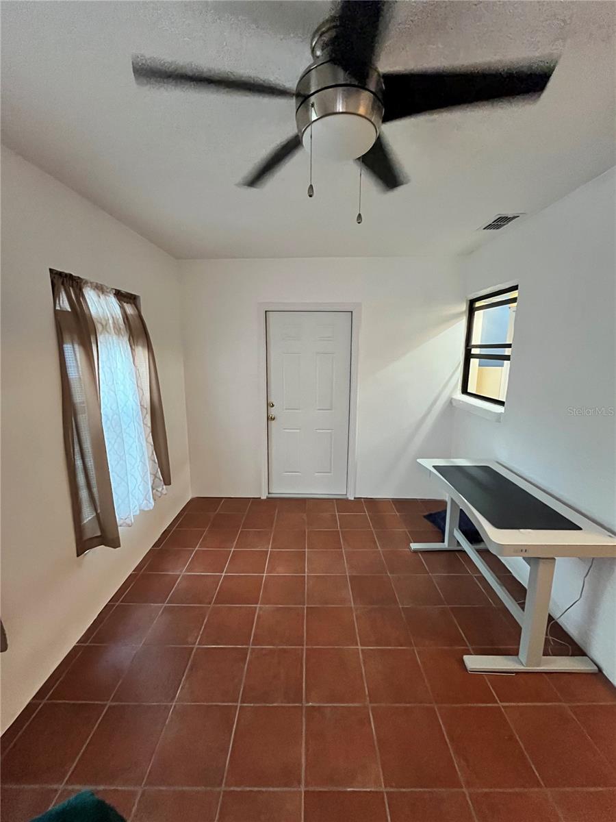 1238 FUCHSIA DR