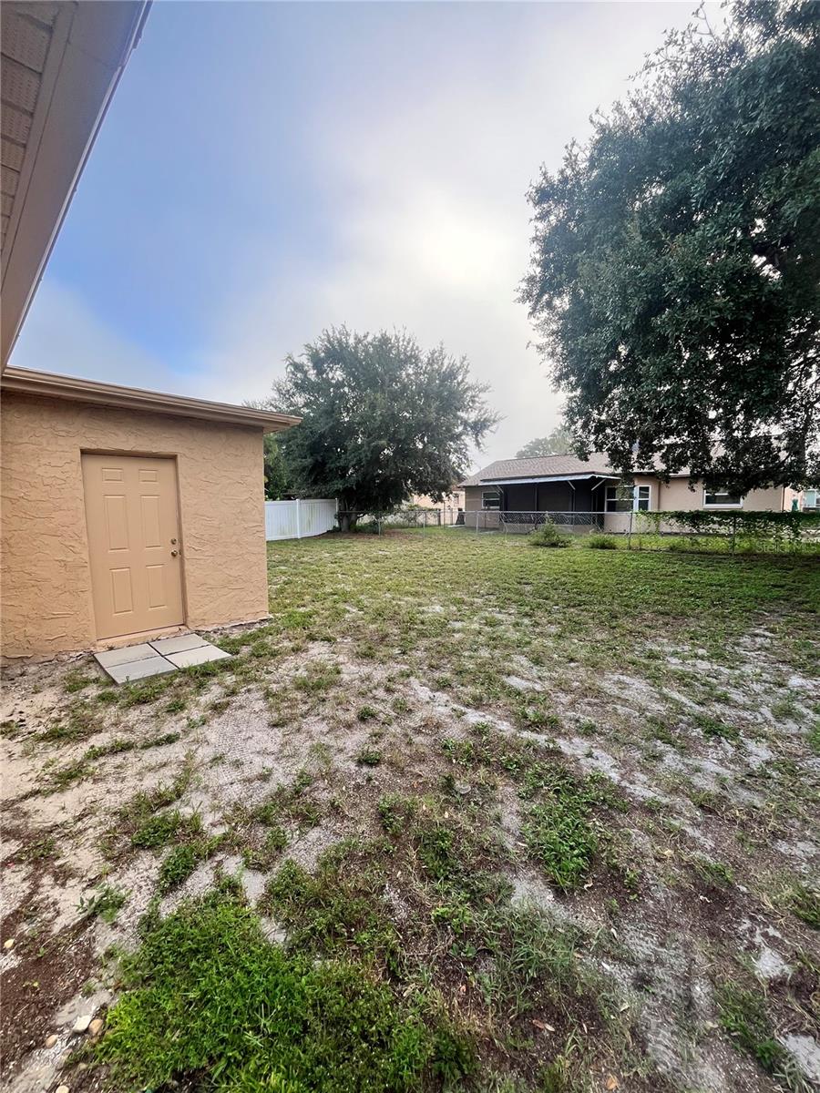 1238 FUCHSIA DR