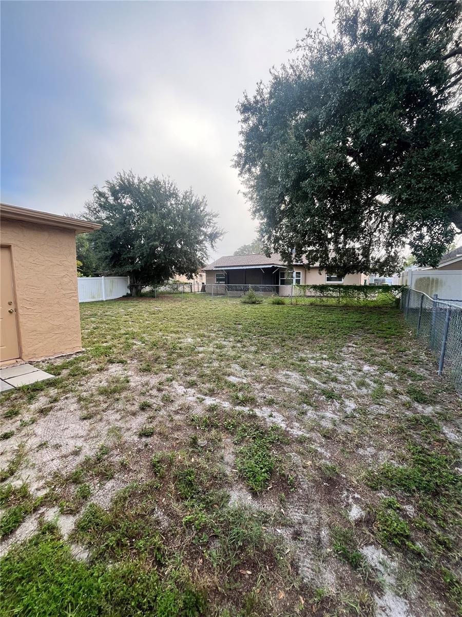 1238 FUCHSIA DR