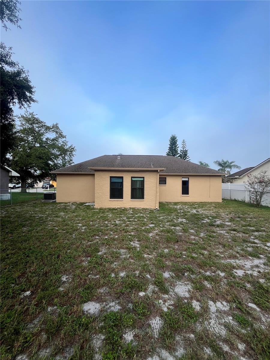 1238 FUCHSIA DR