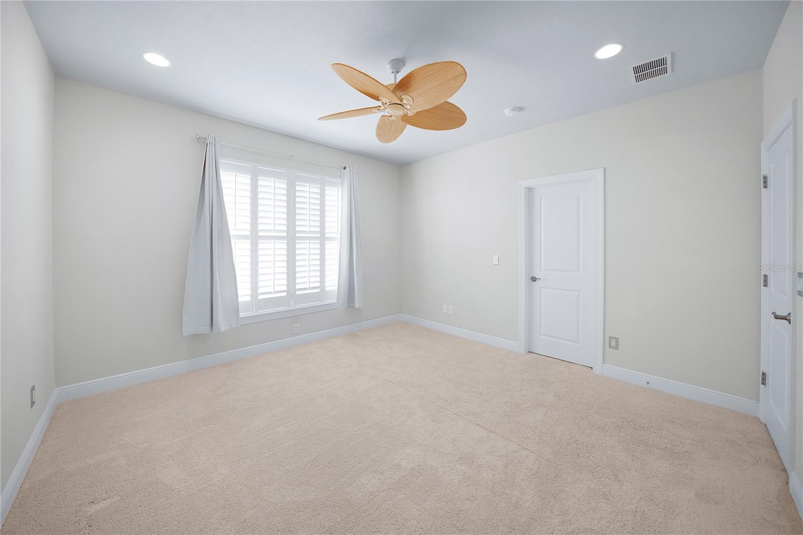 4961 ANNISTON CIR