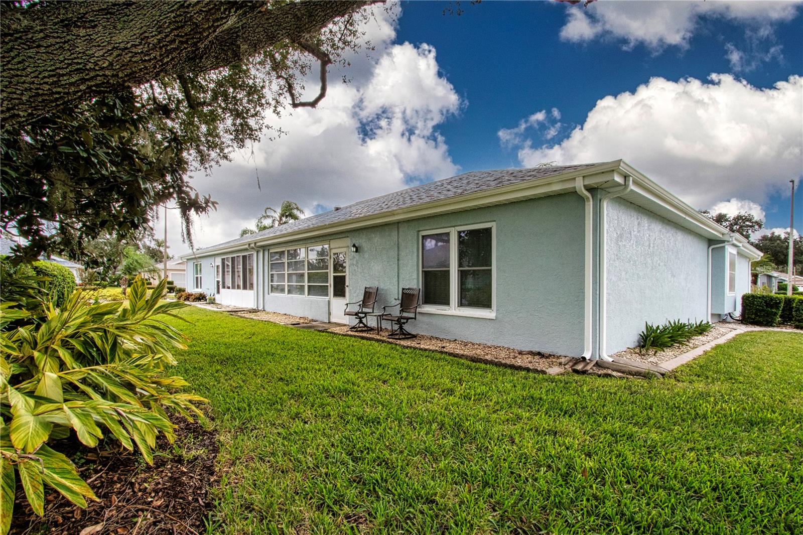 2203 MAYFIELD OAKS PL