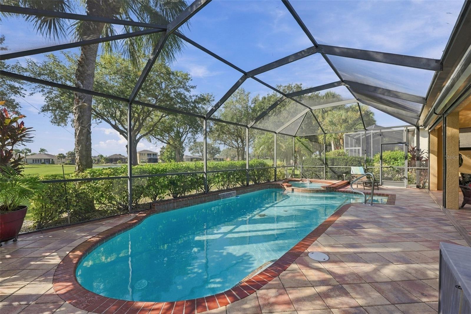 1106 EMERALD DUNES DR