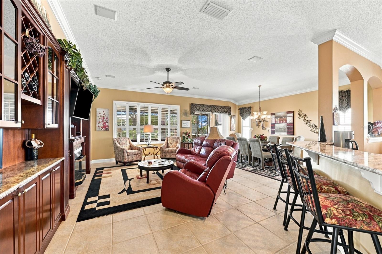 1106 EMERALD DUNES DR