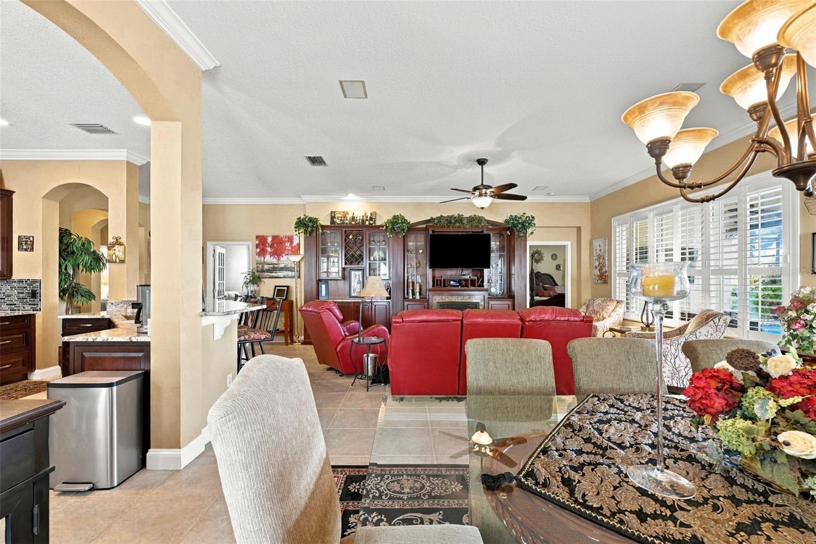 1106 EMERALD DUNES DR