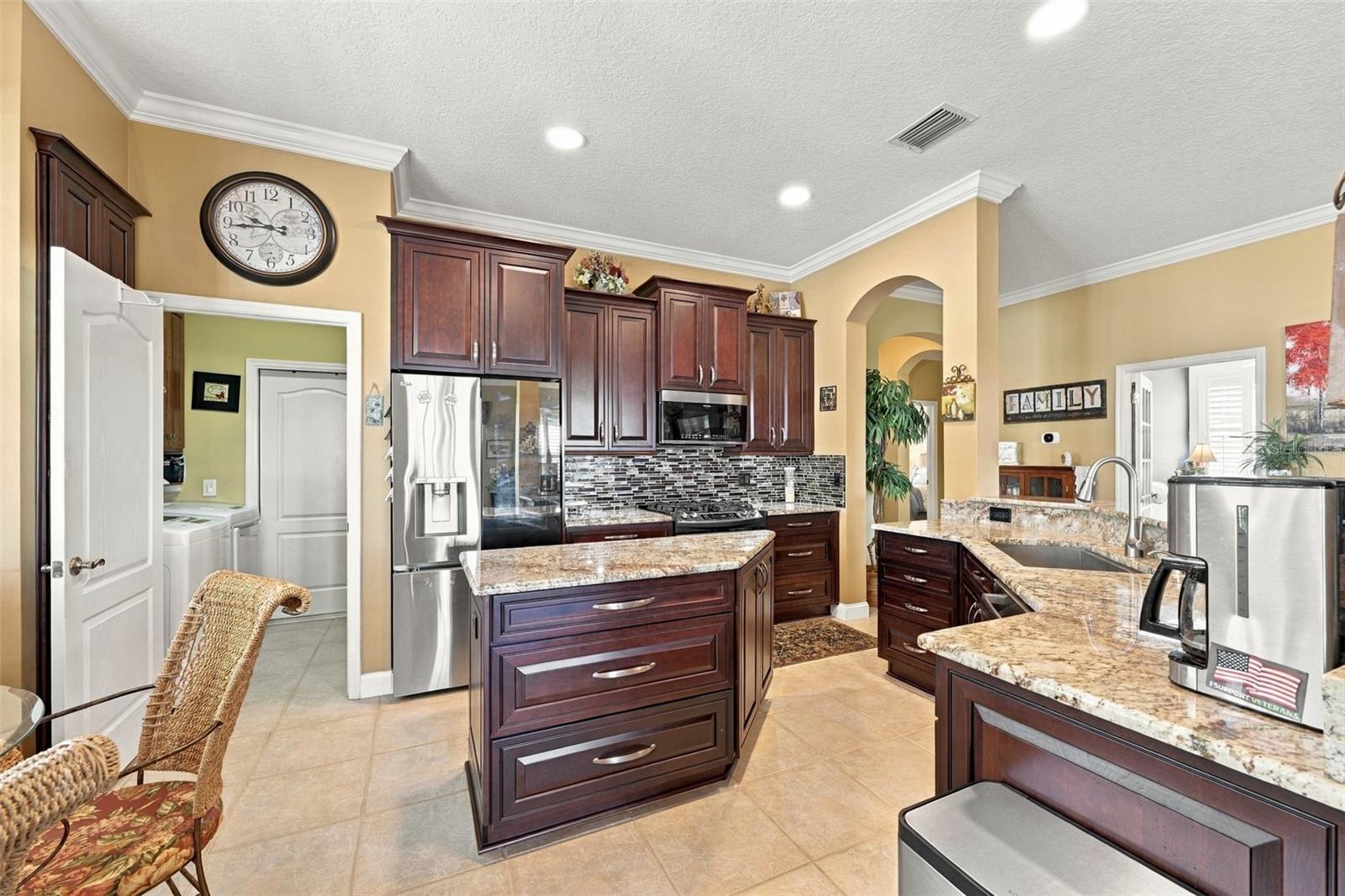 1106 EMERALD DUNES DR