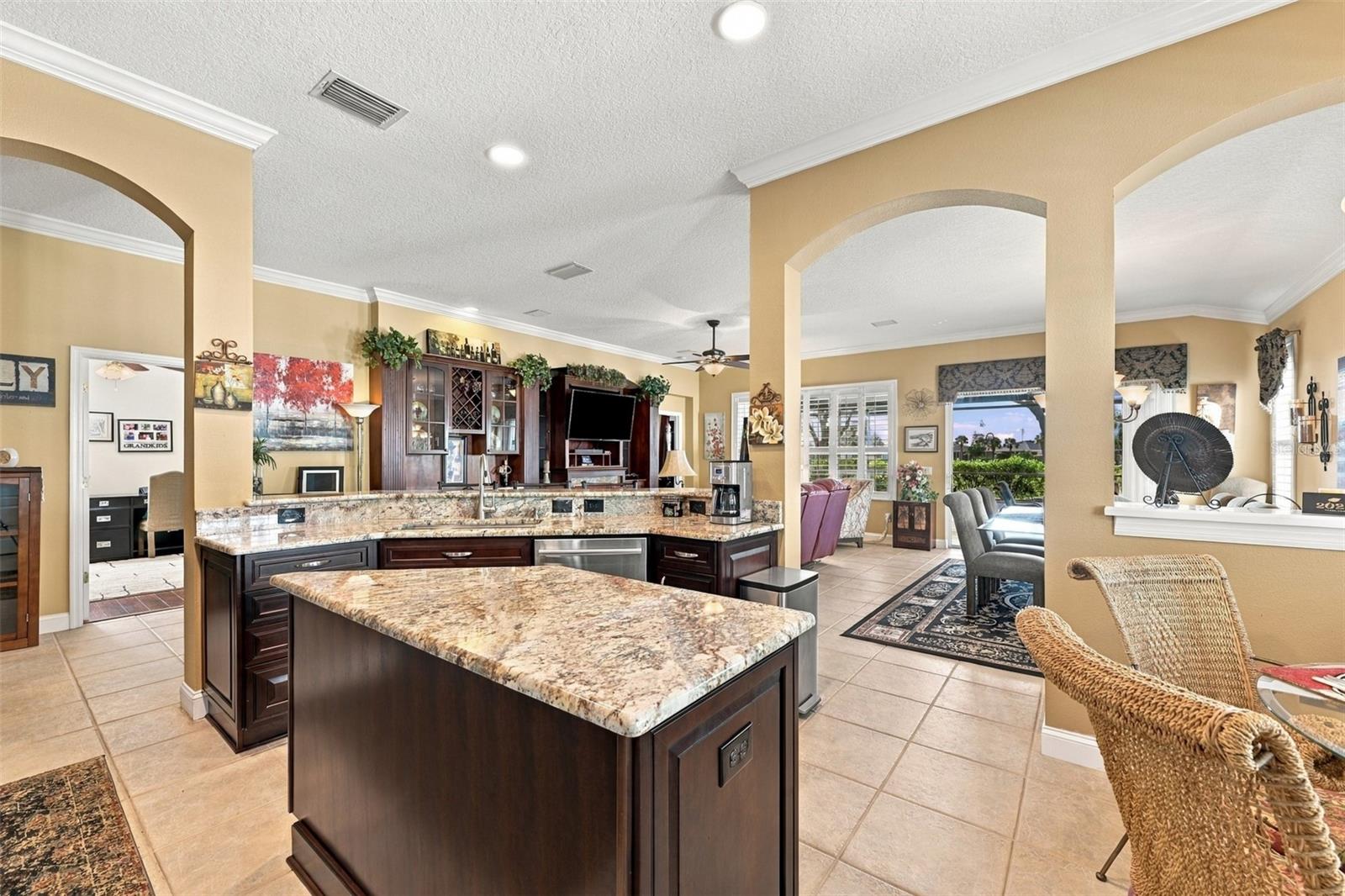 1106 EMERALD DUNES DR