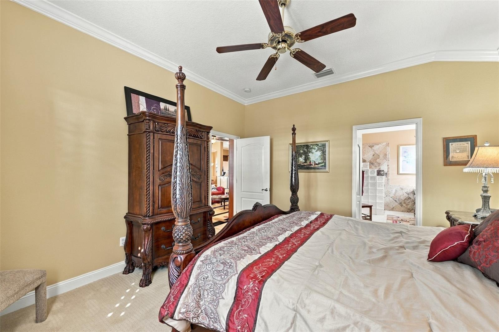 1106 EMERALD DUNES DR