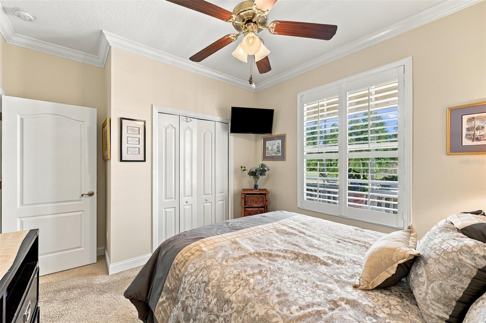 1106 EMERALD DUNES DR