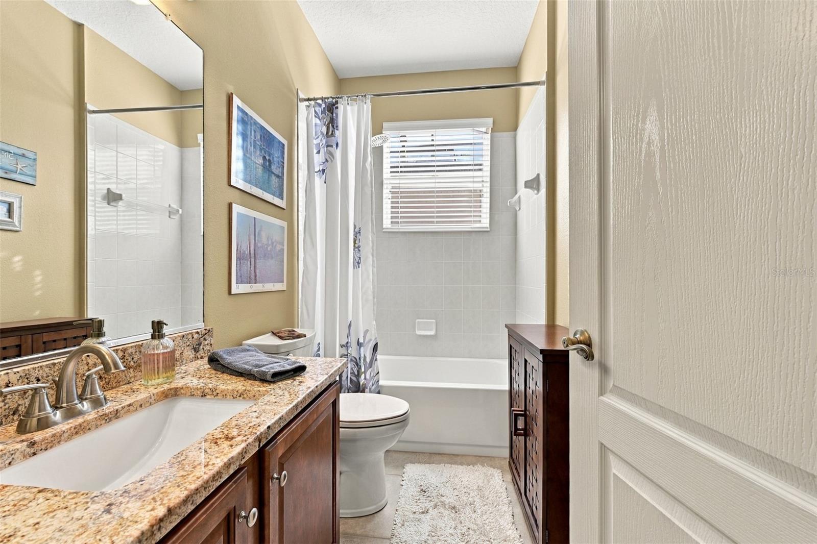 1106 EMERALD DUNES DR