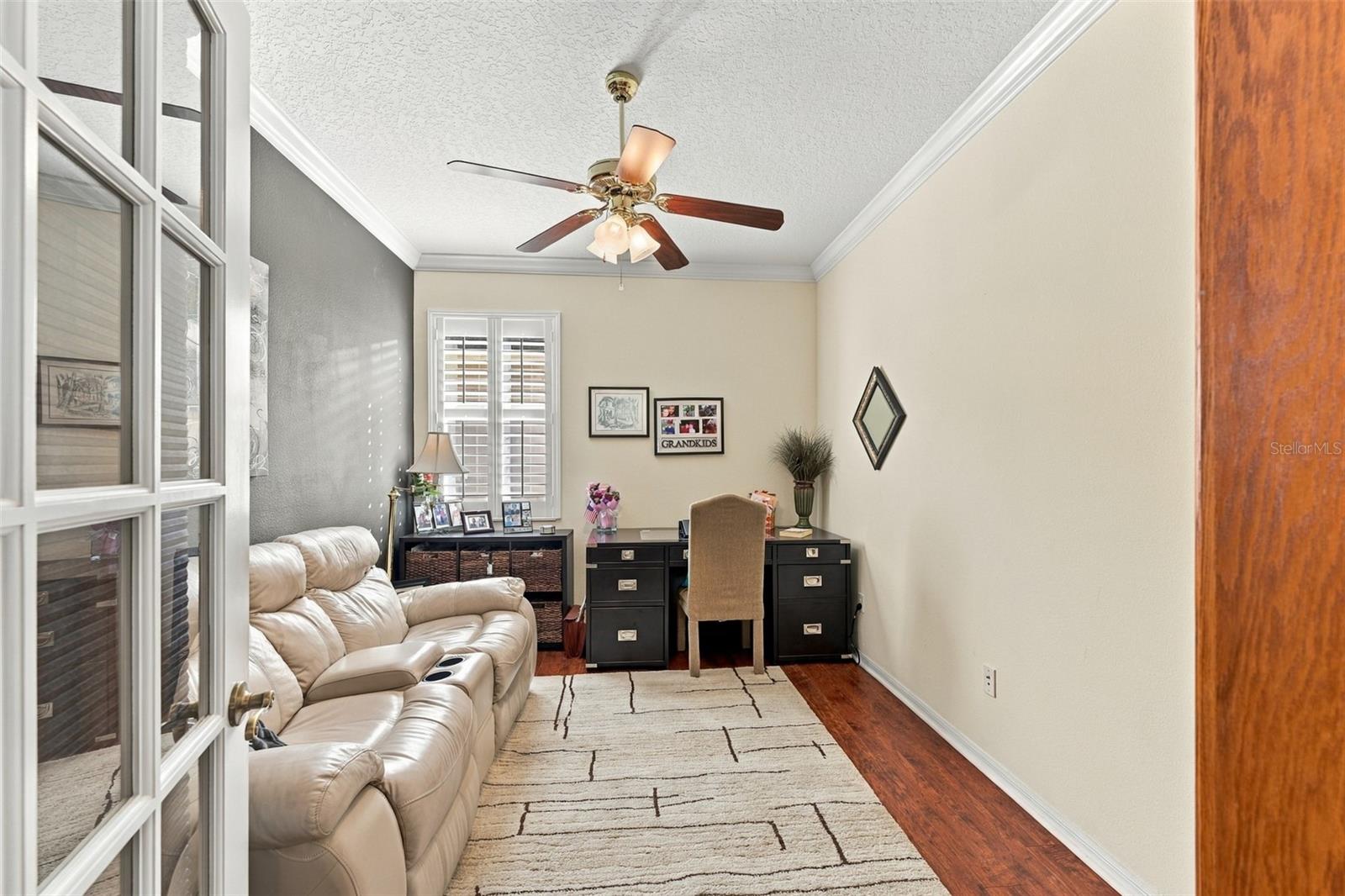 1106 EMERALD DUNES DR