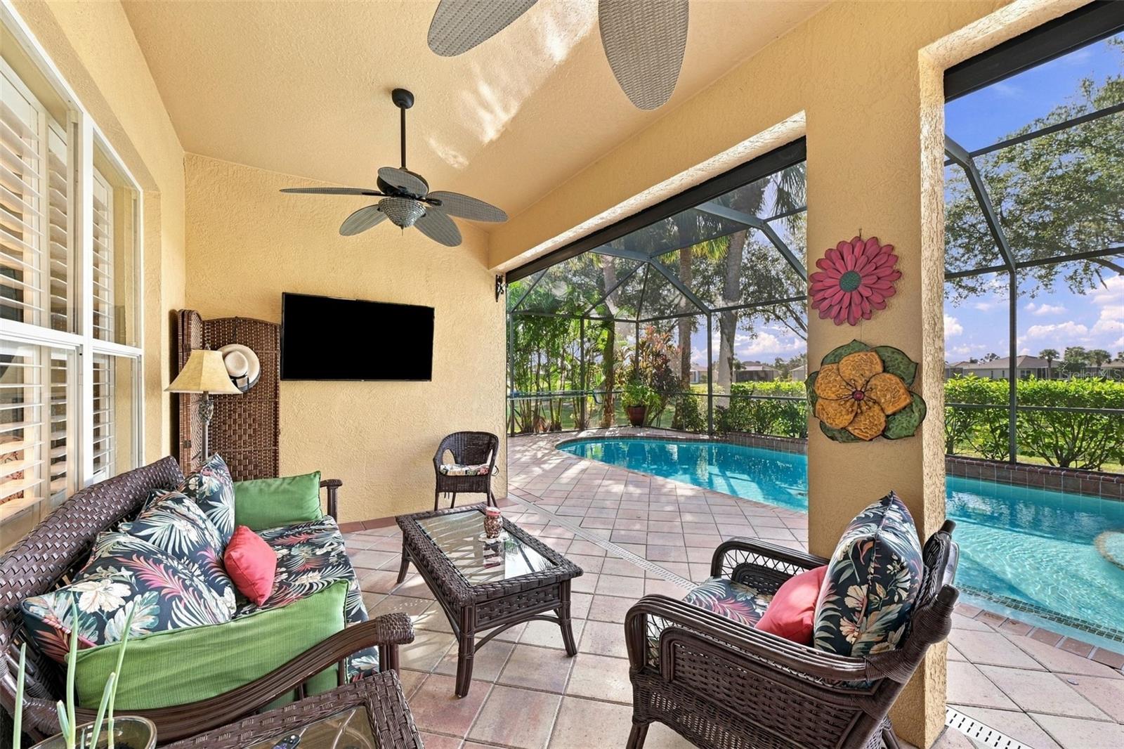 1106 EMERALD DUNES DR