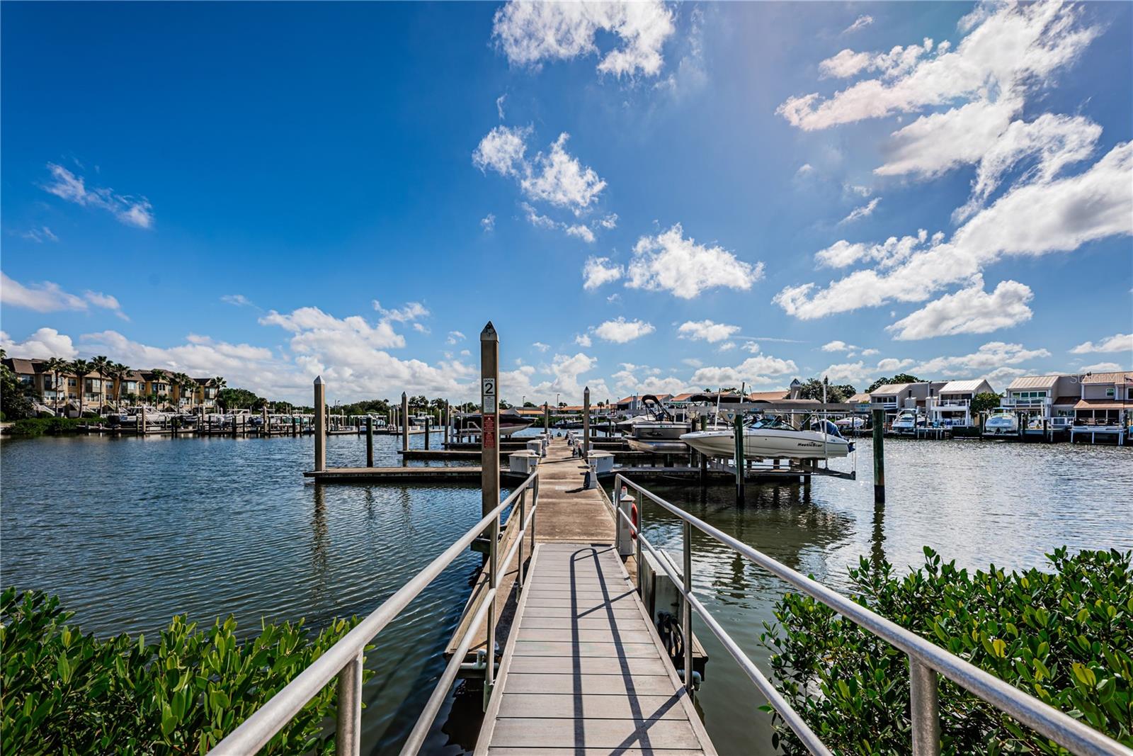 4324 SPINNAKER COVE LN