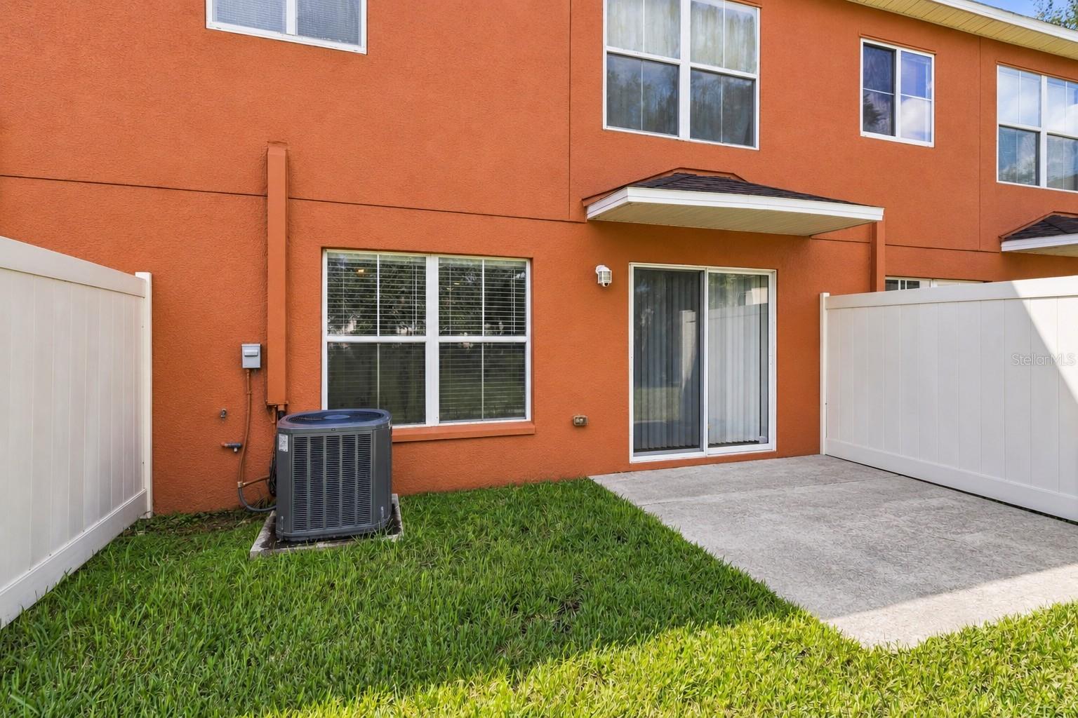 10810 JOHANNA AVE