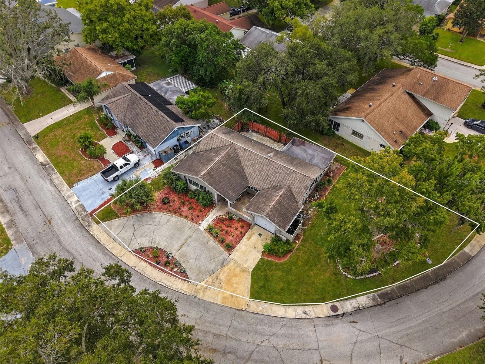 8502 ARROWHEAD DR