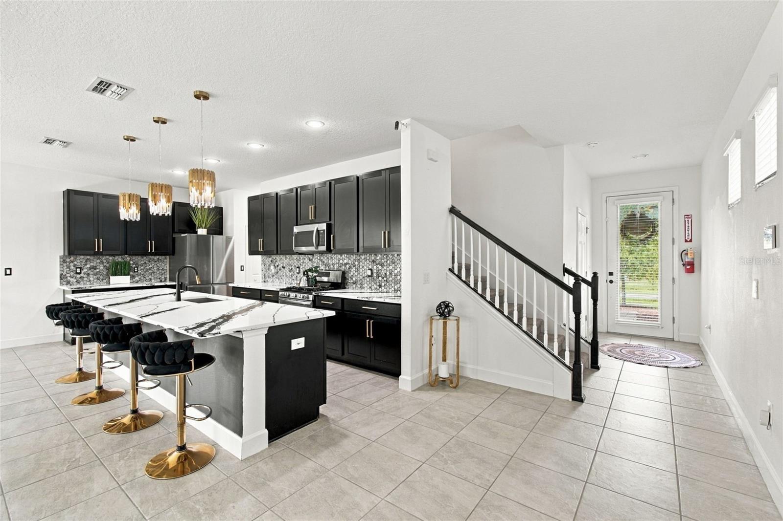 5453 DEL CORONADO DR