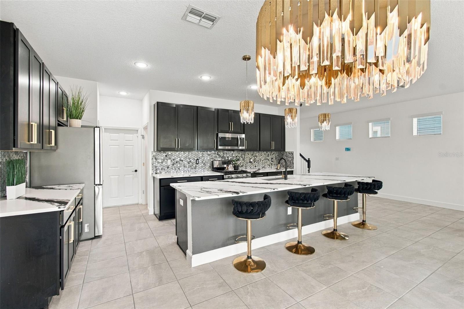 5453 DEL CORONADO DR