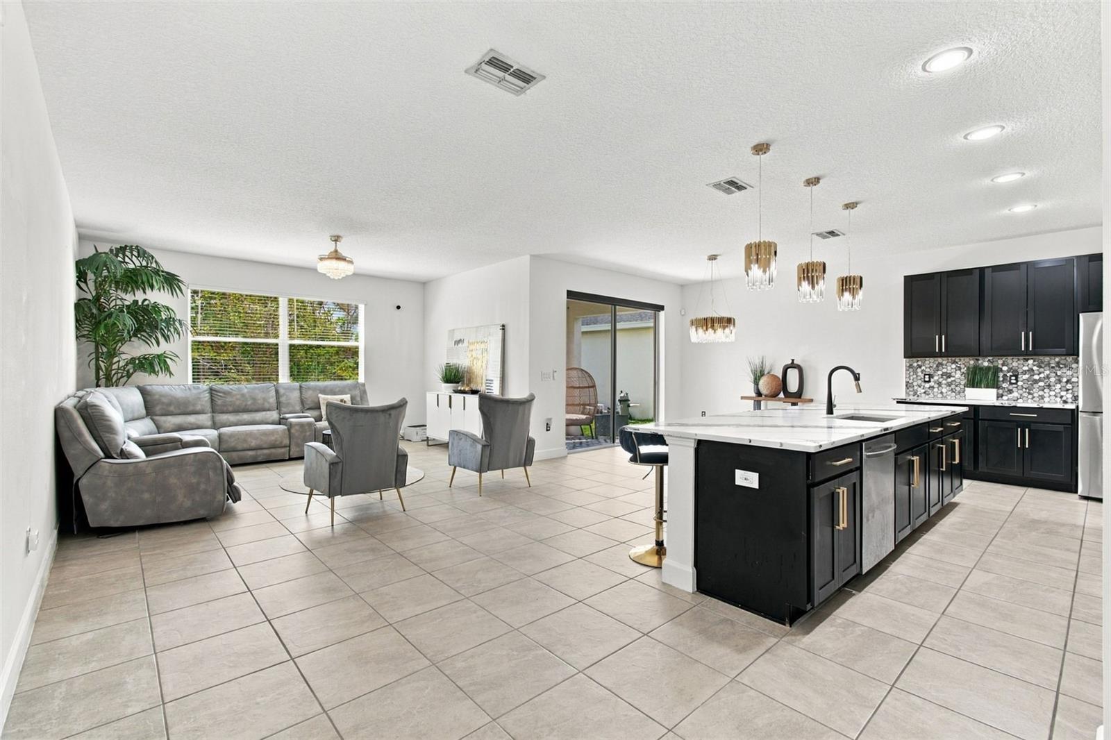 5453 DEL CORONADO DR
