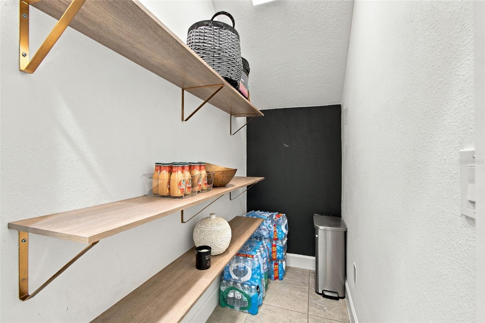 5453 DEL CORONADO DR