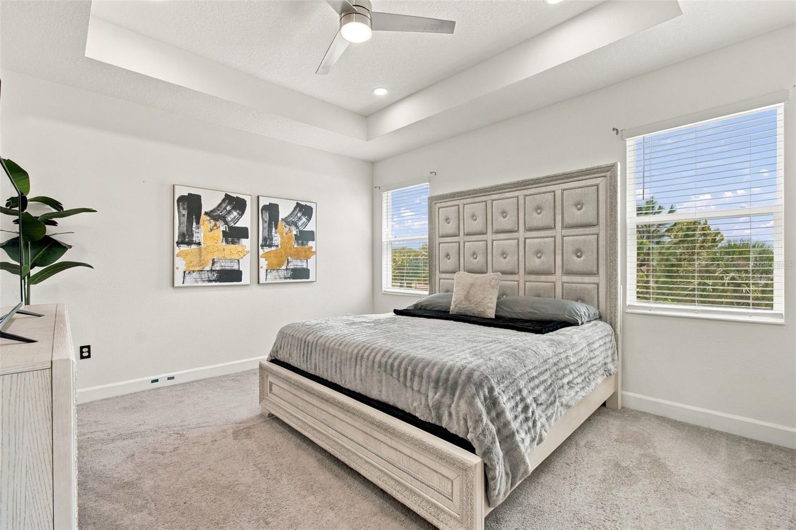 5453 DEL CORONADO DR