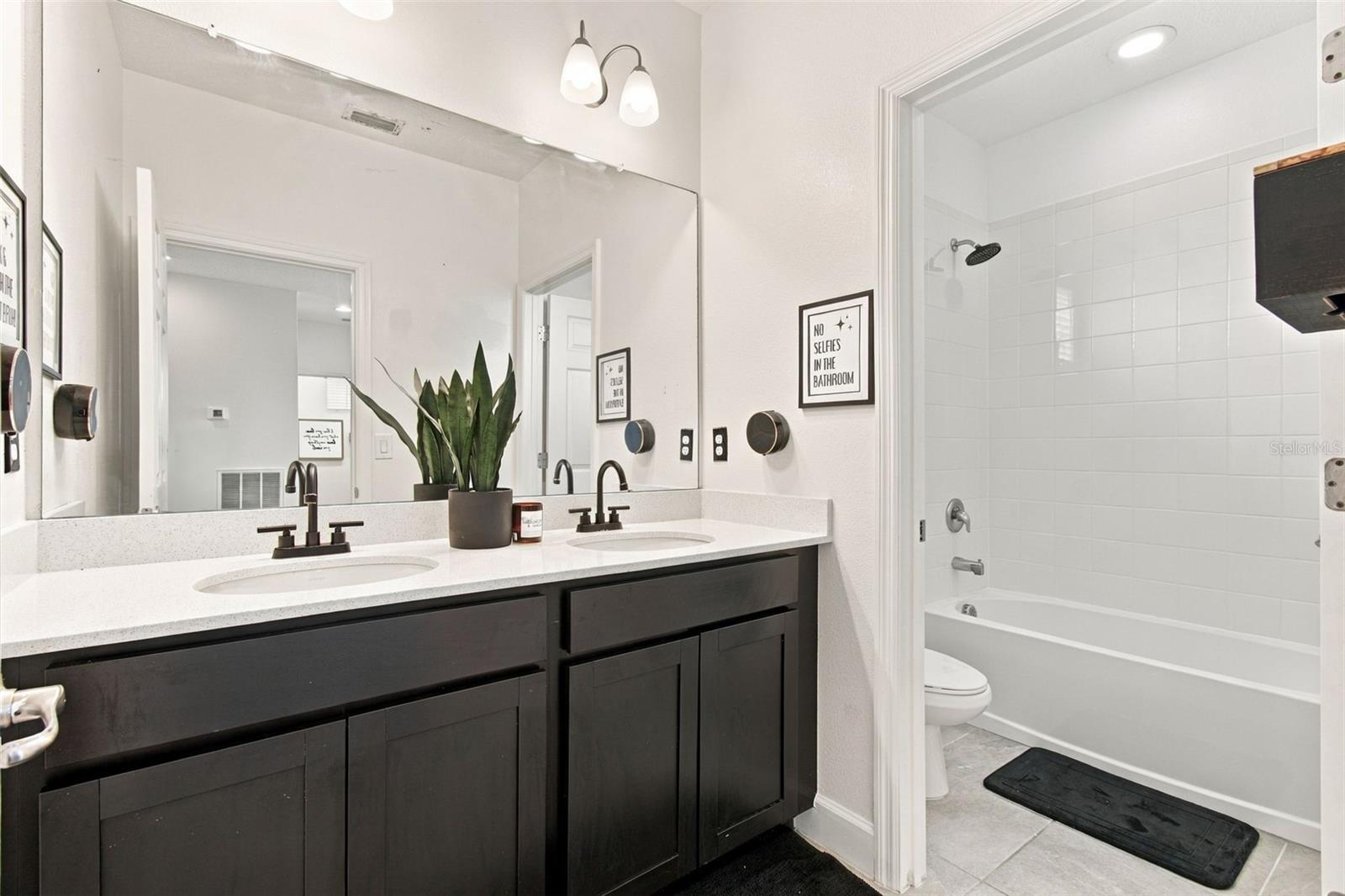 5453 DEL CORONADO DR
