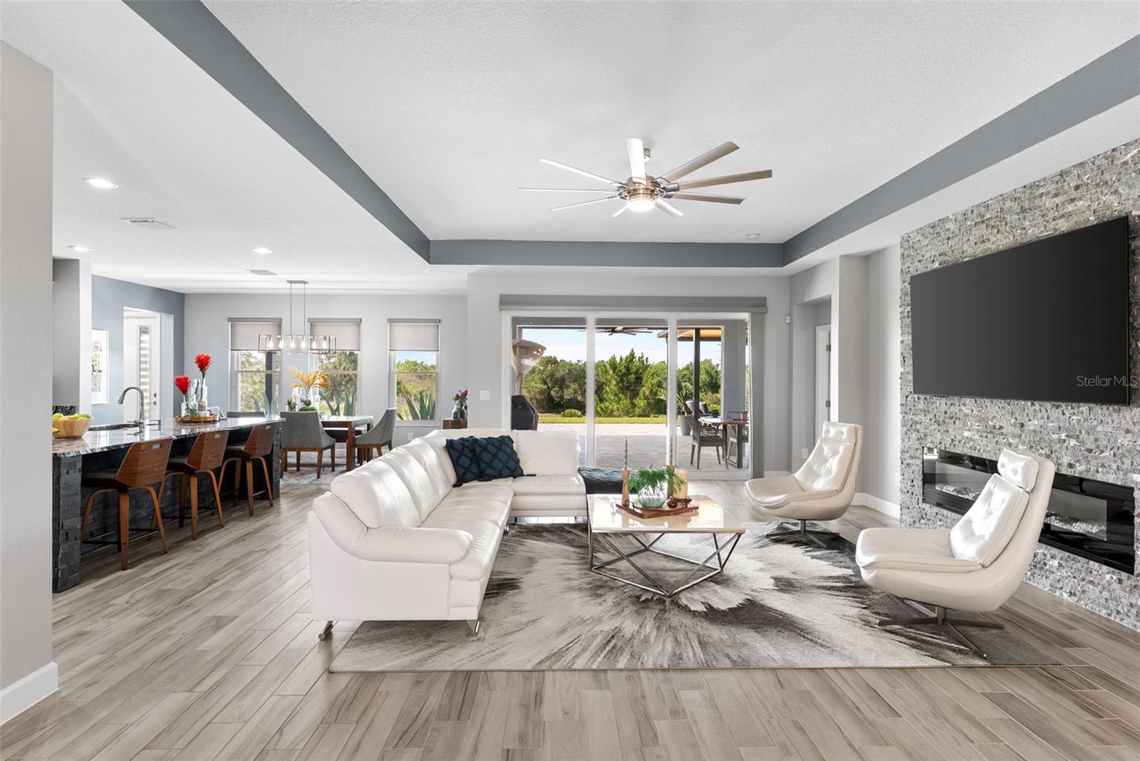 5118 LAKE TOSCANA DR