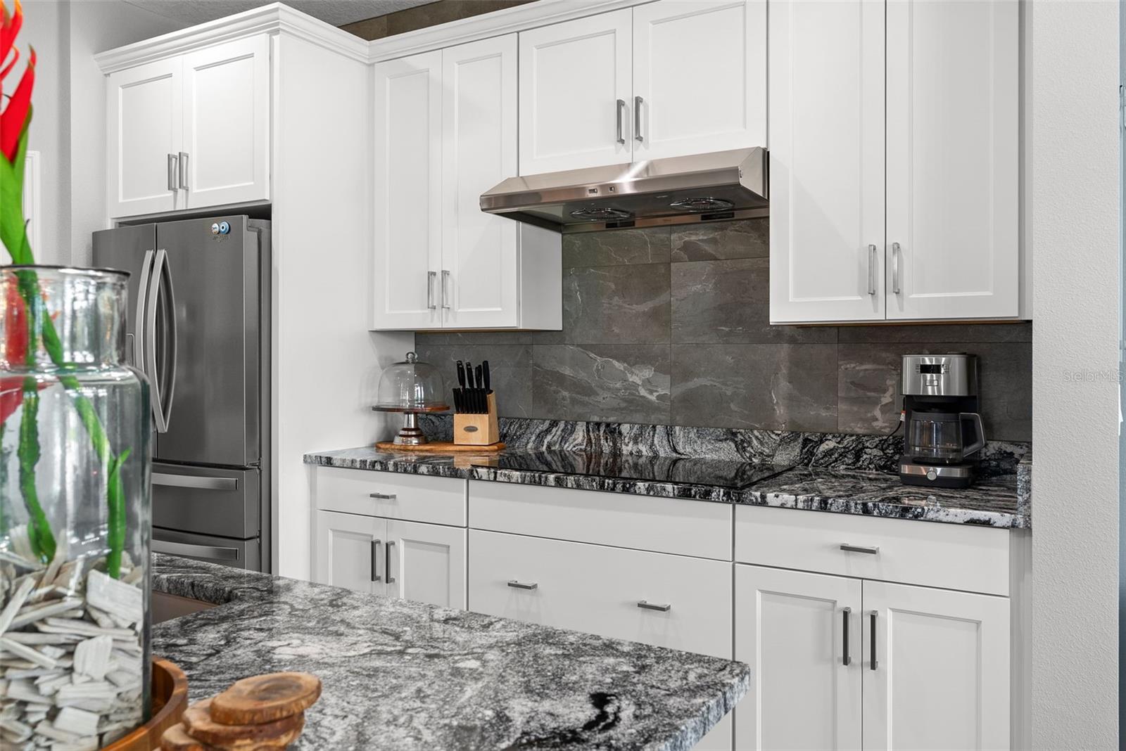 5118 LAKE TOSCANA DR