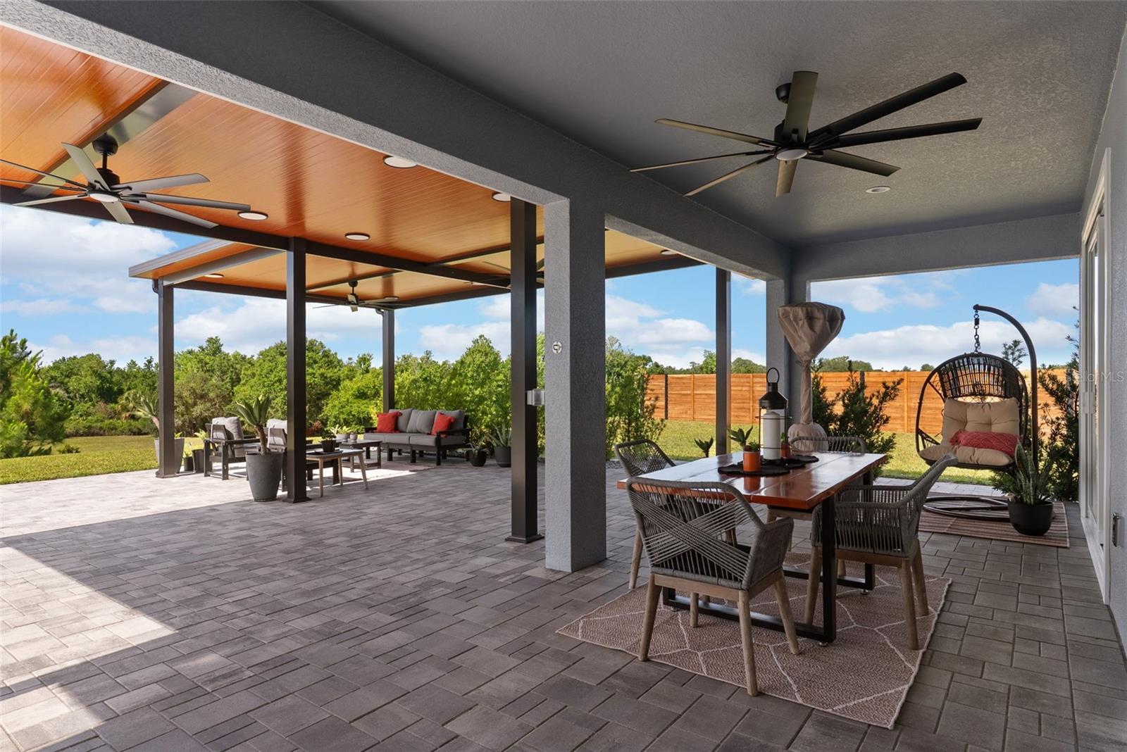 5118 LAKE TOSCANA DR