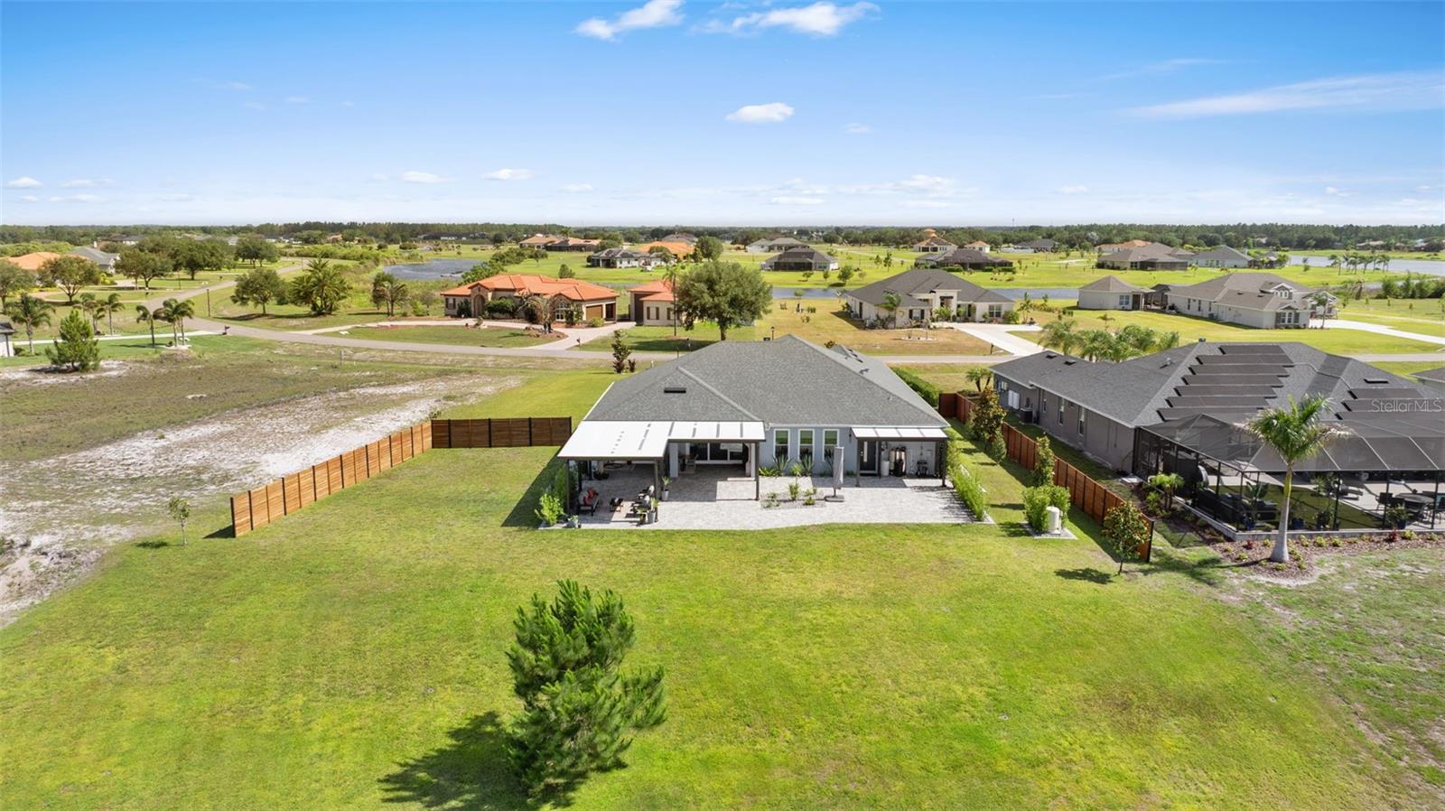 5118 LAKE TOSCANA DR