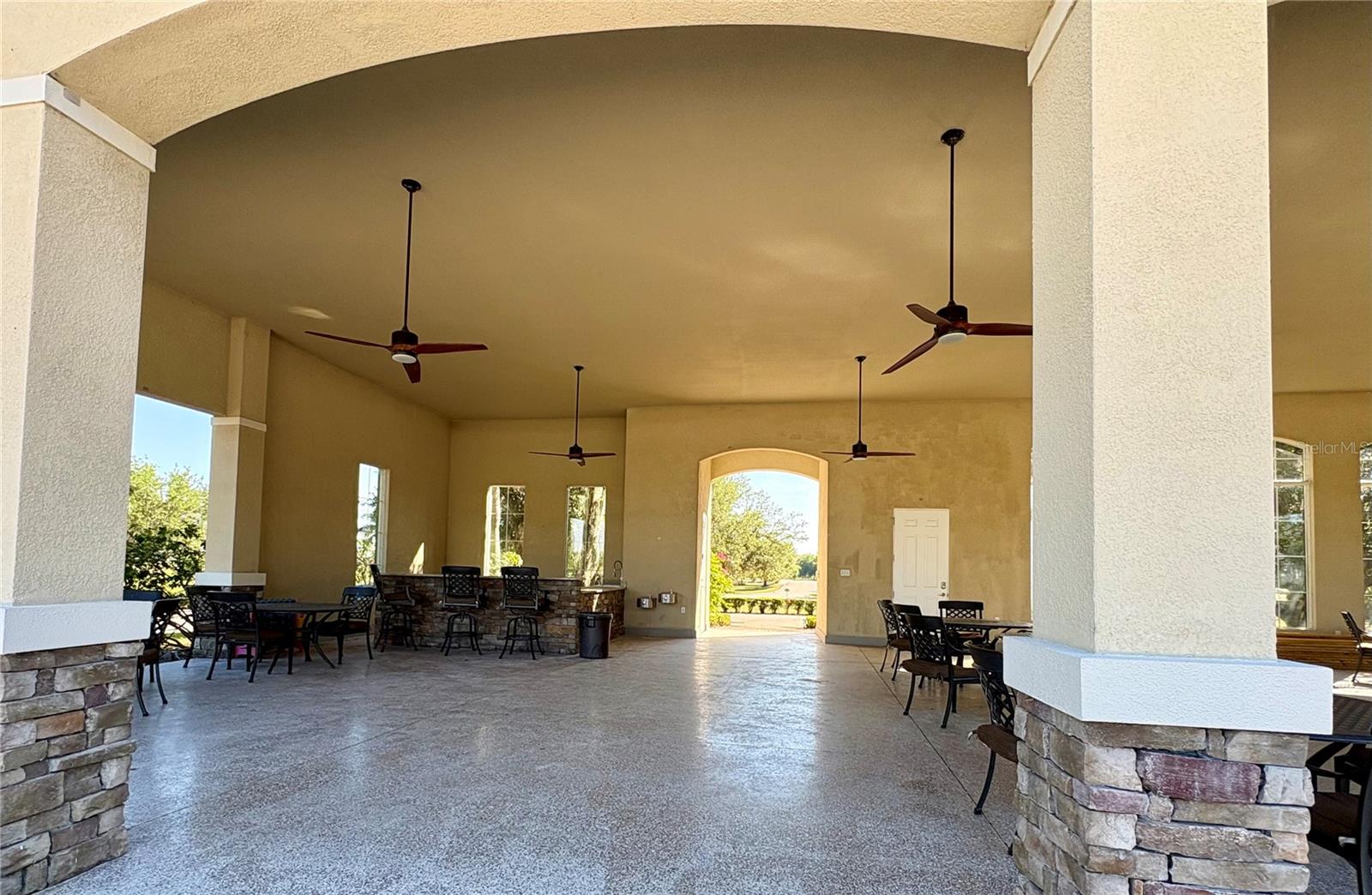 5118 LAKE TOSCANA DR