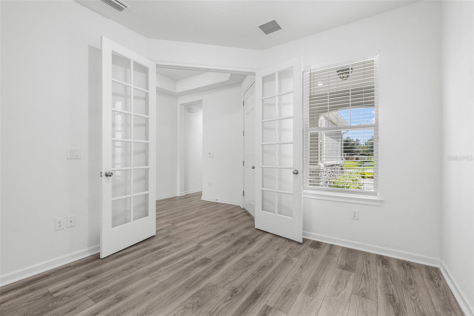 11631 WEATHERED FELLING DR
