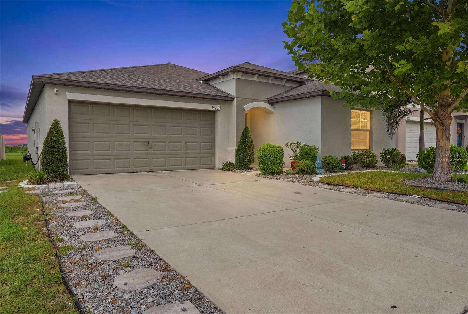 1423 Golden Glow Dr, Ruskin