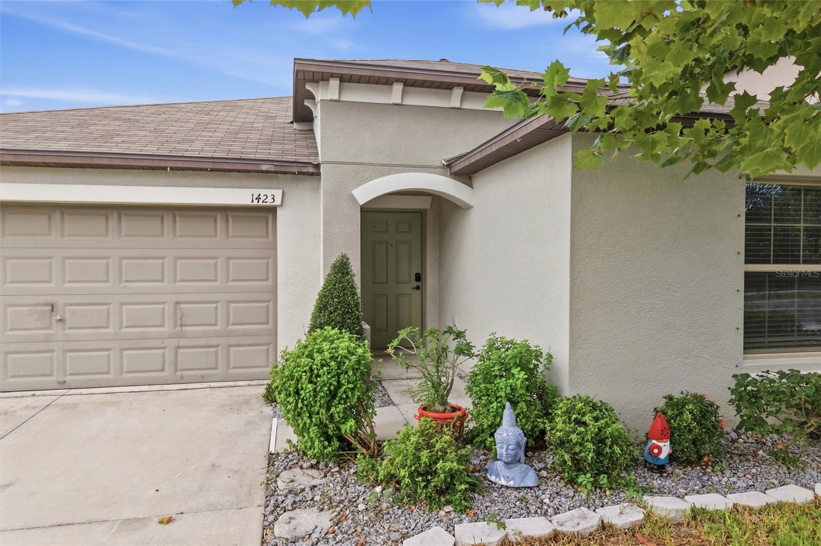 1423 GOLDEN GLOW DR