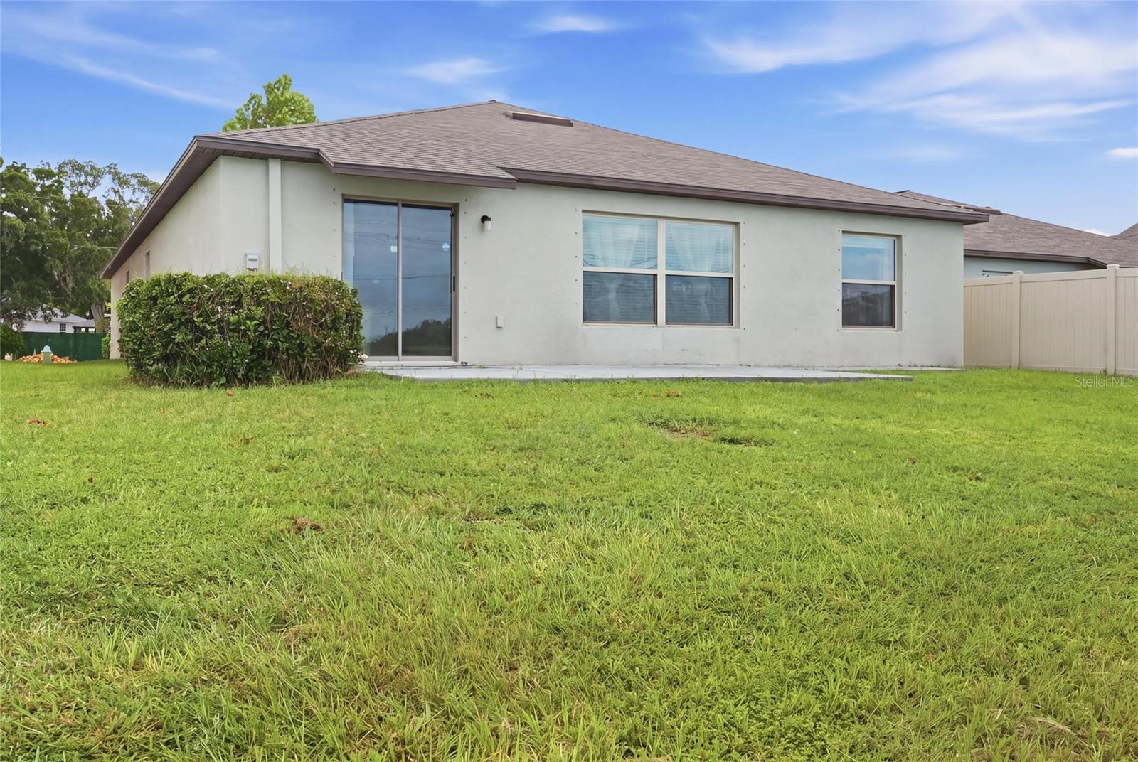 1423 GOLDEN GLOW DR