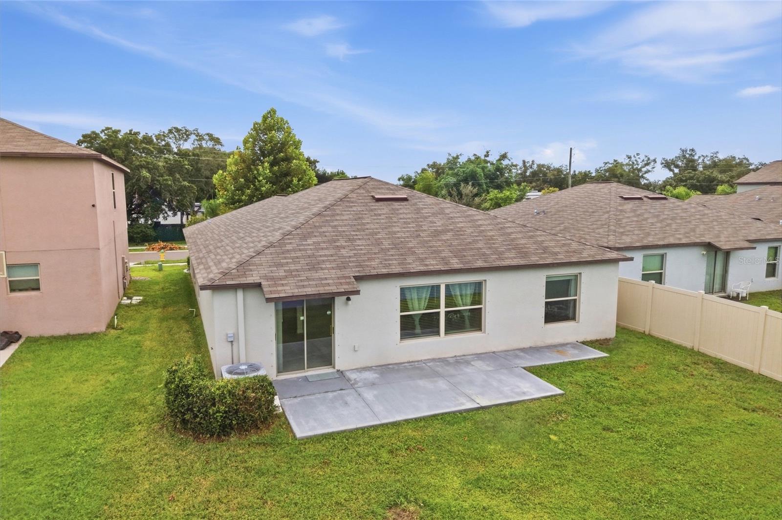 1423 GOLDEN GLOW DR