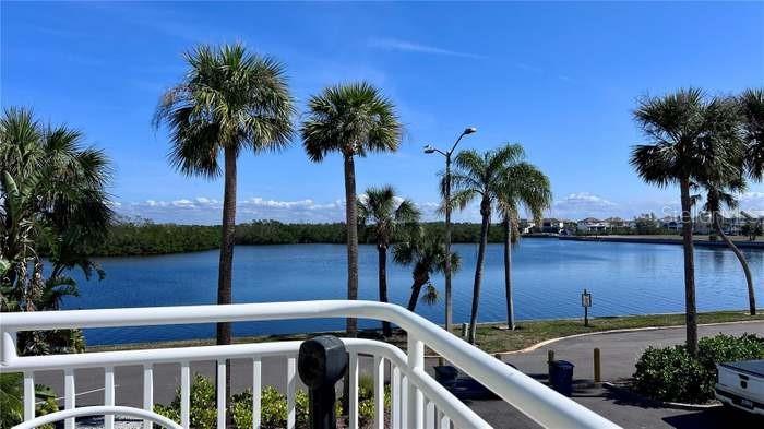 611 DESTINY DR #406
