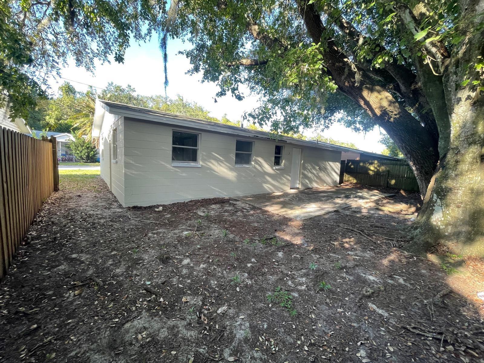 8428 SUNNYDALE DR