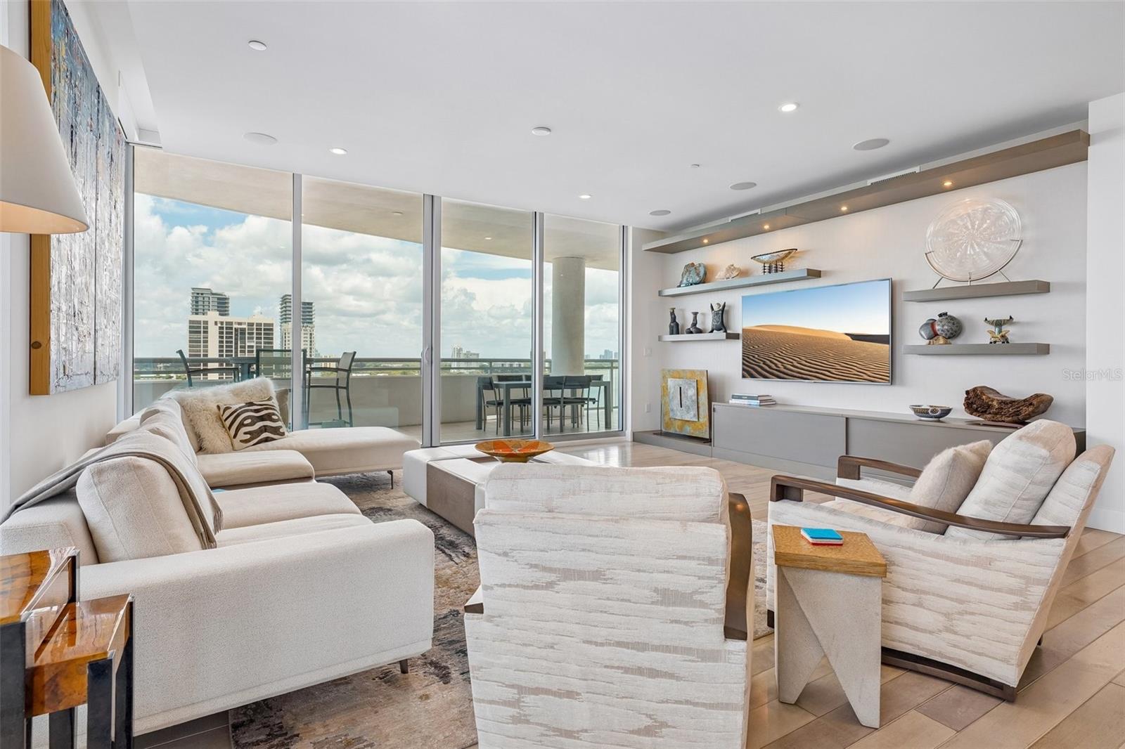 3401 BAYSHORE BLVD #1204
