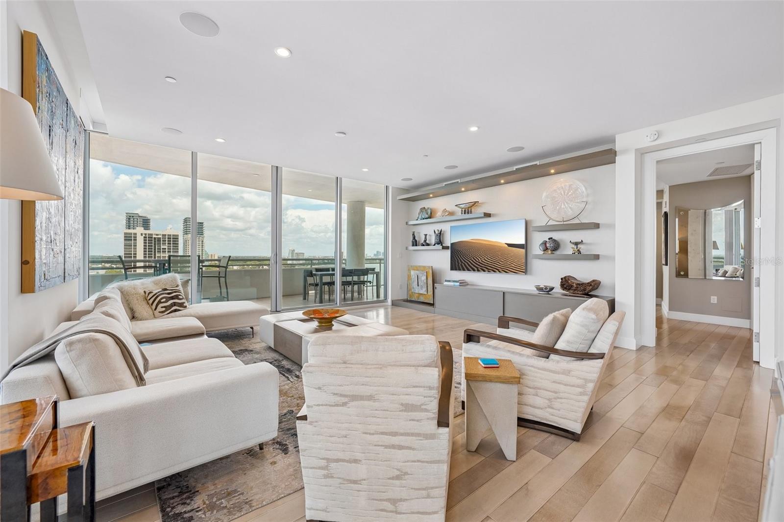 3401 BAYSHORE BLVD #1204