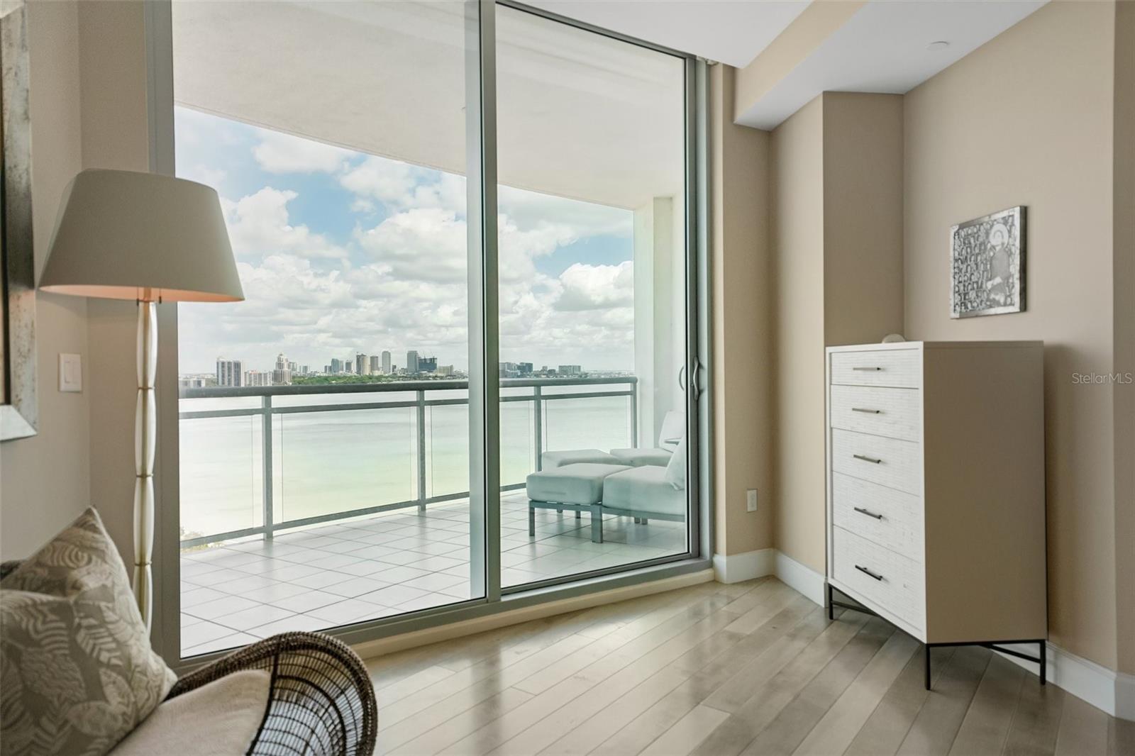 3401 BAYSHORE BLVD #1204